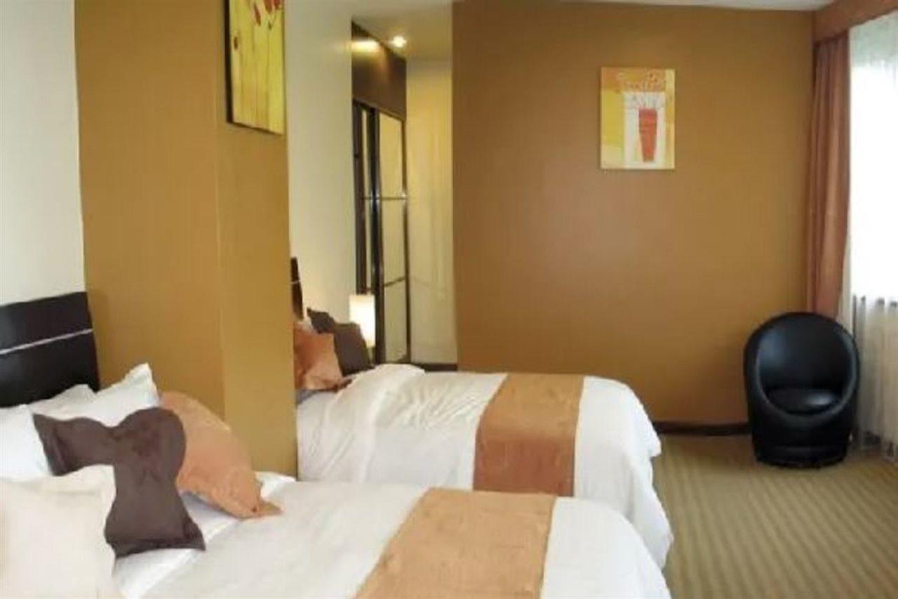 Hock Lee Hotel & Residences Kuching Exterior foto