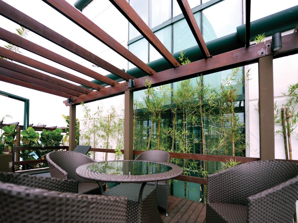 Hock Lee Hotel & Residences Kuching Exterior foto
